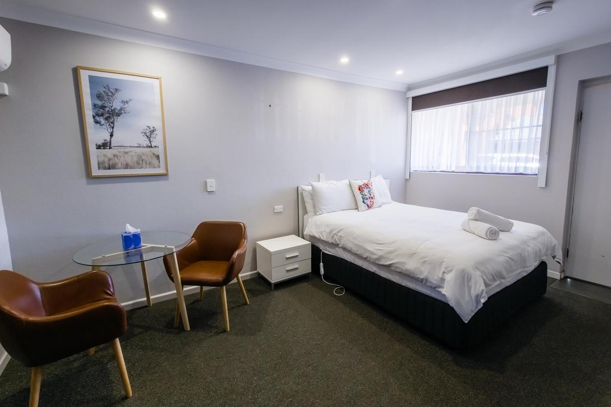 Roydons Motor Inn Tamworth Extérieur photo